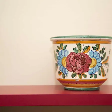 Alojamento de Acomodação e Pequeno-almoço La Frola 3*